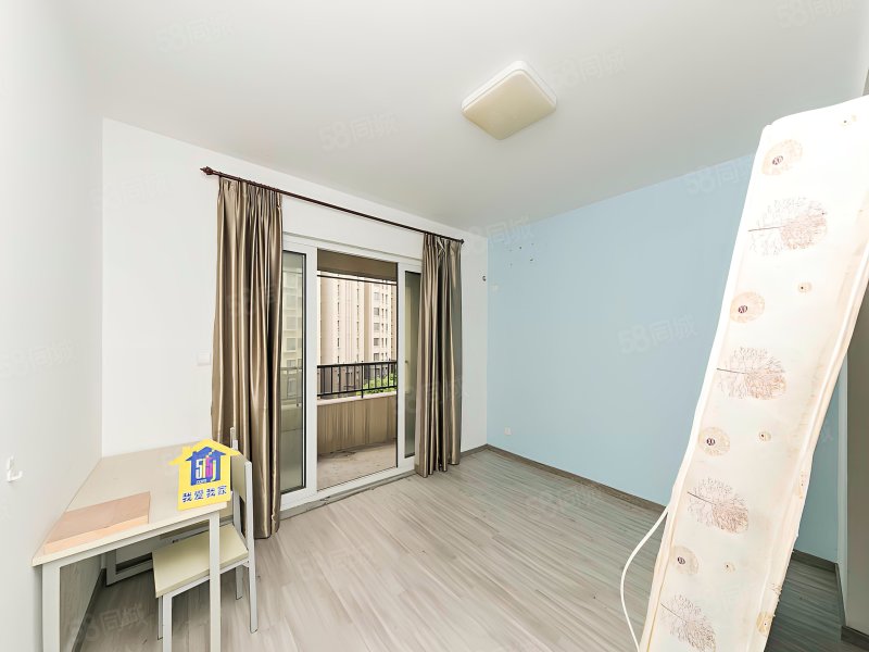 梁溪区叠墅十一特惠降价30万出门八佰伴地铁口明确还能谈