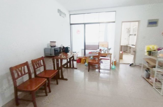 76万三室文轩老一中依中园龙山花园师范学院电业局四院山水文园