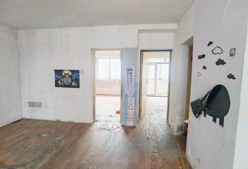 新浦花园小区绿化高中间楼层采光好南北通透总价低