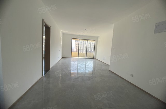 东关国际 东关瑞府新房未住有车位边户