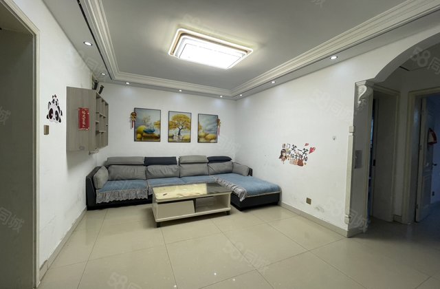 香格里小镇 中间好楼层 南北通透 低密宜居 小三房 装修好