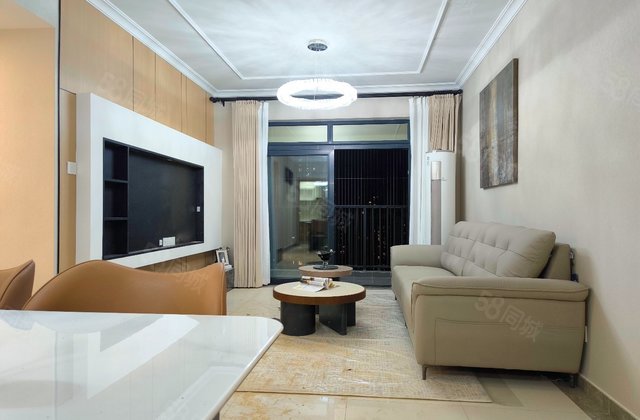 富力城新壹站4室2厅107.77㎡75万二手房图片