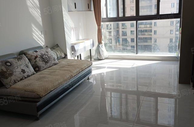 花园湖景城2室2厅77㎡60万二手房图片