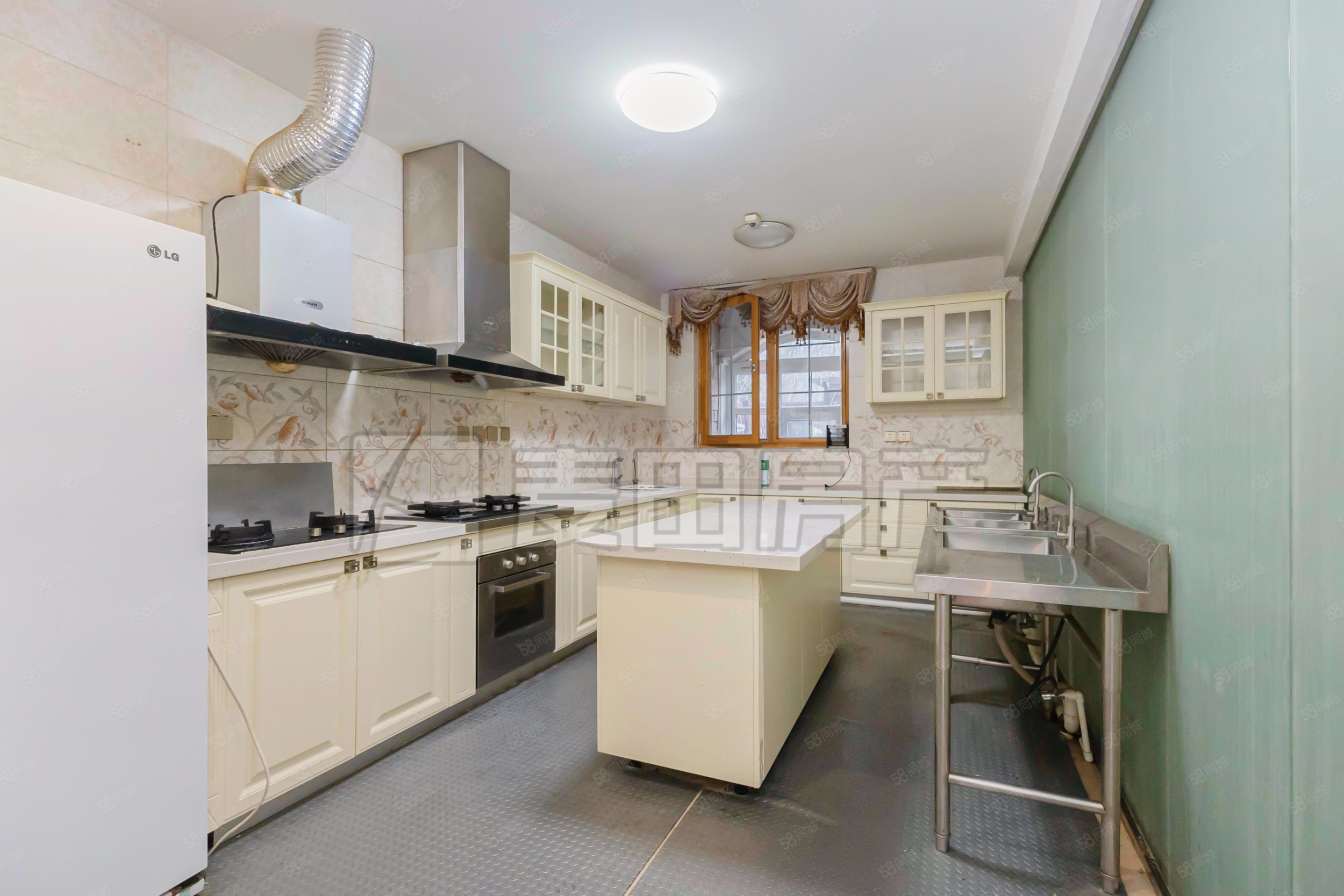 御墅臨楓(別墅)5室2廳4衛(wèi)537.81㎡南北3800萬