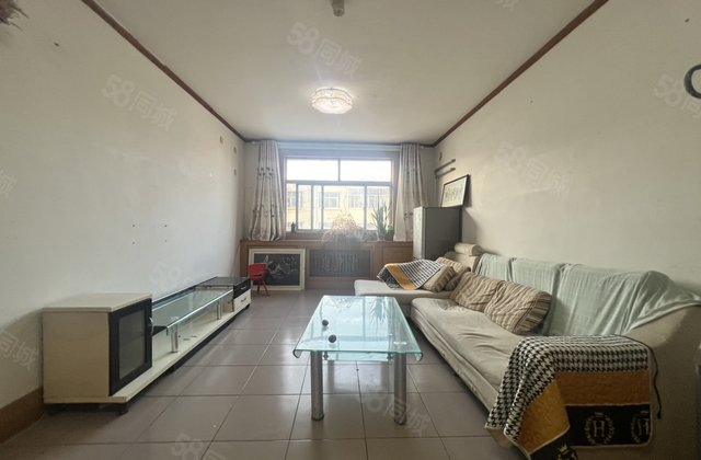 龙山北区，区委家属院，龙山南区，104平99.9万看房有月扯