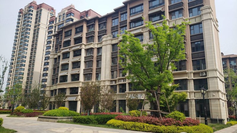 急售新都中学恒大悦澜庭电梯洋房5楼边户精装三居室随时看