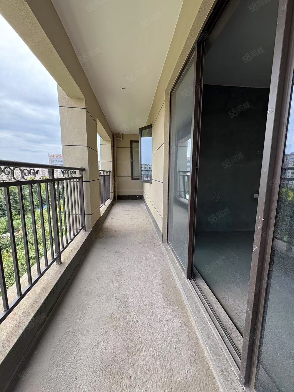 中梁壹号院(别墅)3室2厅3卫161㎡东南178万