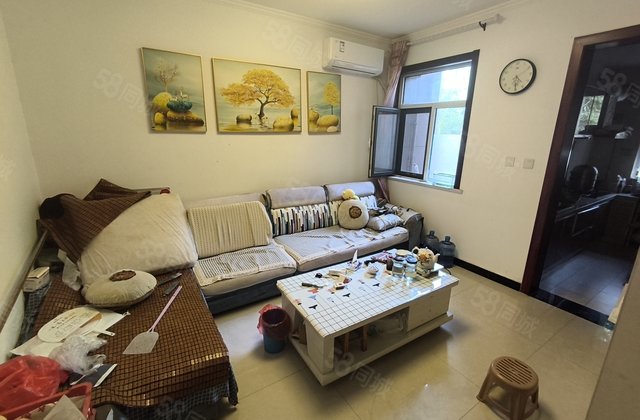 御景王宅 产权清晰 医疗配套成熟 南北通透 购物方便 大两房