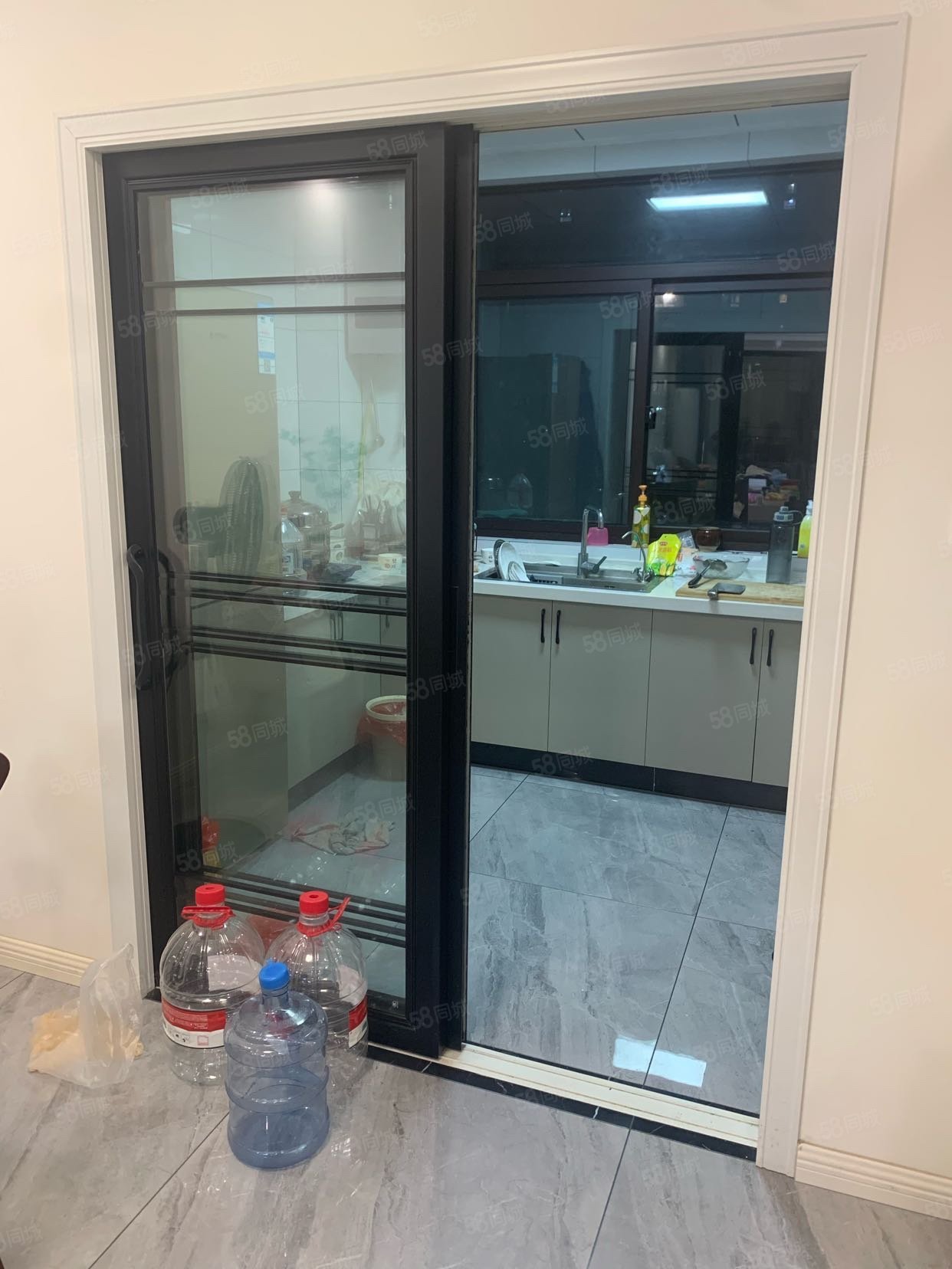 悦湖城4室2厅2卫153.59㎡南108万