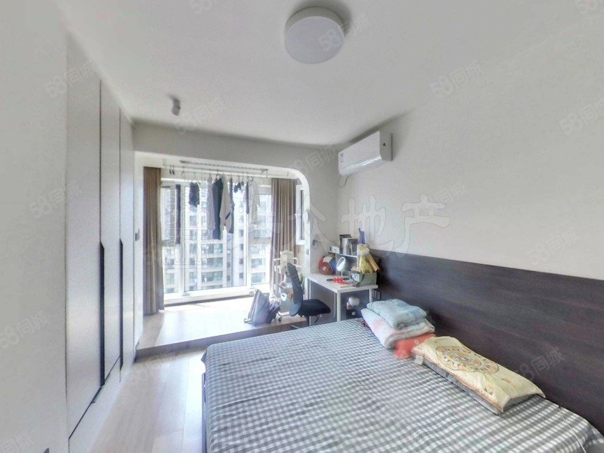 海上?；▓@3室1廳1衛(wèi)96.03㎡西南660萬