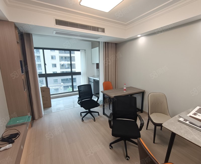 【10图】安吉城北二小旁 华府晶园二期 精装现房送车位 看房随时联系