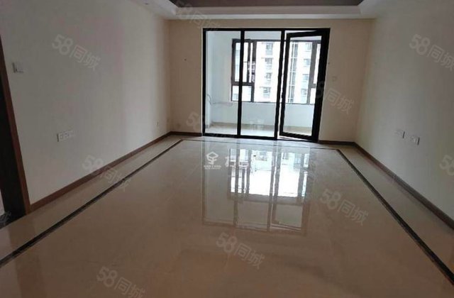 带车位电梯洋房新房未住