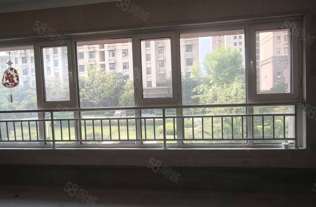 房源君悦华府4室2厅143㎡93万二手房图片