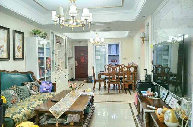 中粮祥云国际4室2厅131.05㎡205万二手房图片