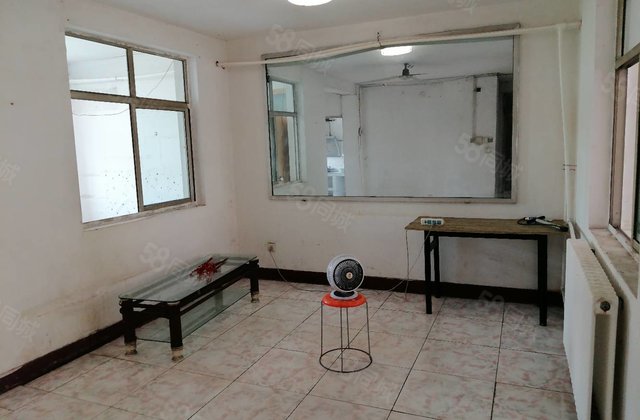 东昌中学 二楼 南北通透 随时看房