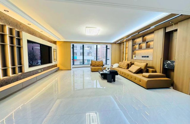 名门嘉园4室2厅211.77㎡128万二手房图片