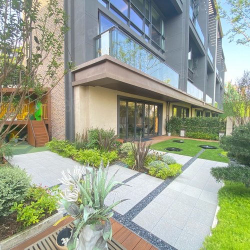 秦皇寺广汇70年联排别墅 不是成都人也可买 清水  4室2厅4卫159.