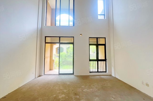 世茂云湖4室3厅143.35㎡109万二手房图片