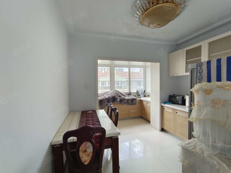 美居花园 高楼层视野无遮挡 医疗配套成熟 满二 购物方便