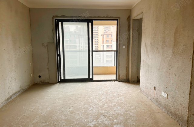 大发熙悦澜庭4室2厅125㎡160万二手房图片