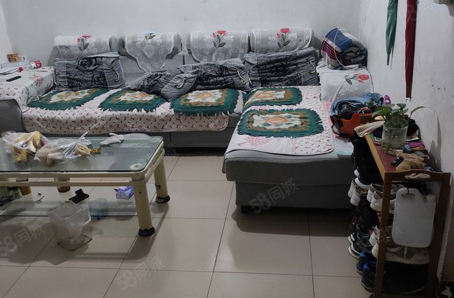 双力小区(北区1-14号楼)3室1厅1卫