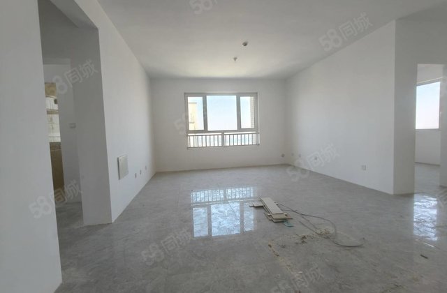 华悦金钻，金柱绿城电梯房新房未住二卫，带车位储看房方便。