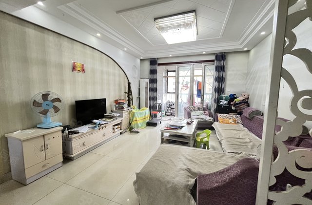 华建1街区壹号观邸 南北通透 低容积 医疗配套成熟 小三房