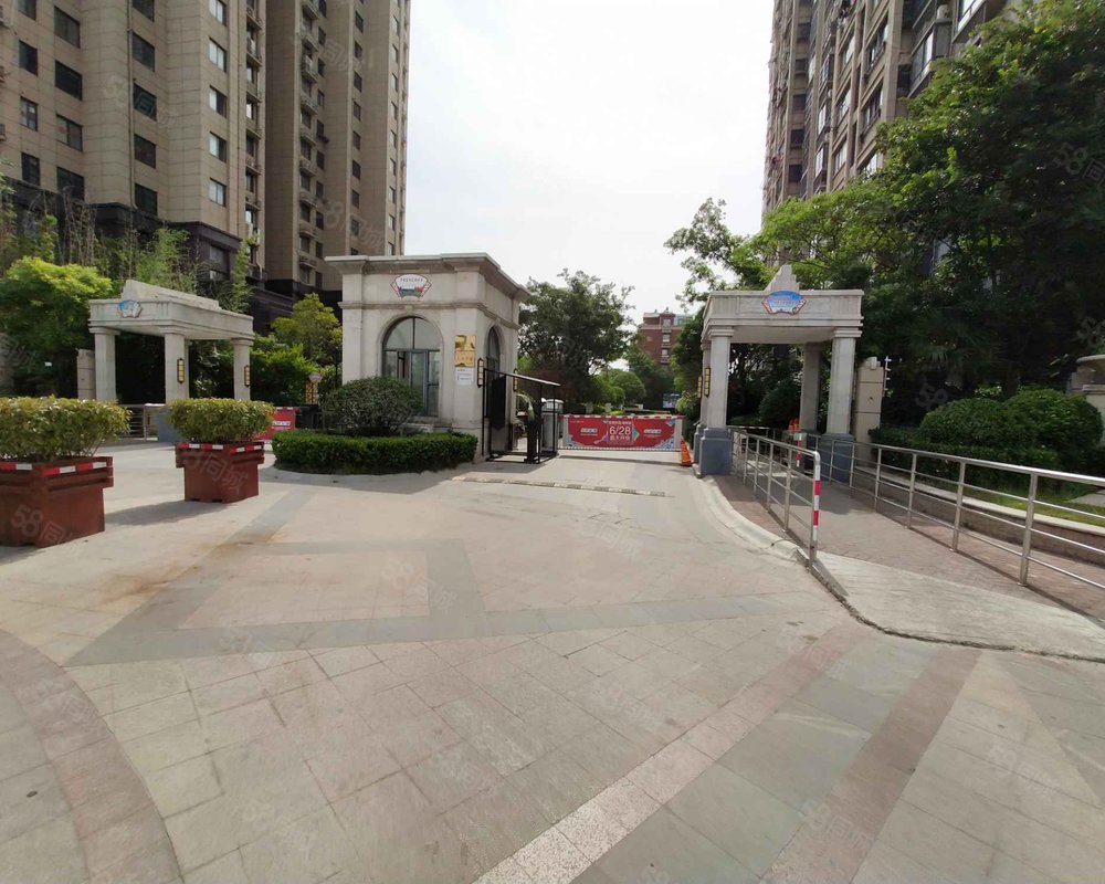 欧堡利亚臻园