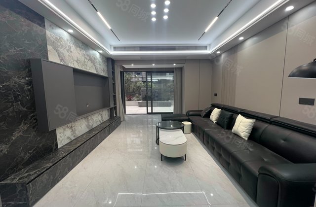 港城铜锣湾3室2厅130㎡105万二手房图片