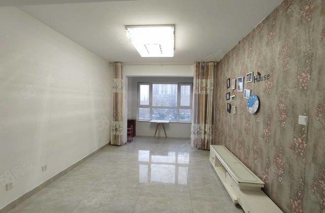 出售 高新区文轩 裕昌九州国际 免大税 送储 月季公园观景房