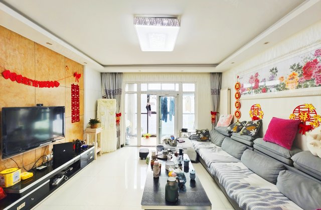 美景鸿城(一期鸿韵)4室2厅142.26㎡109万二手房图片