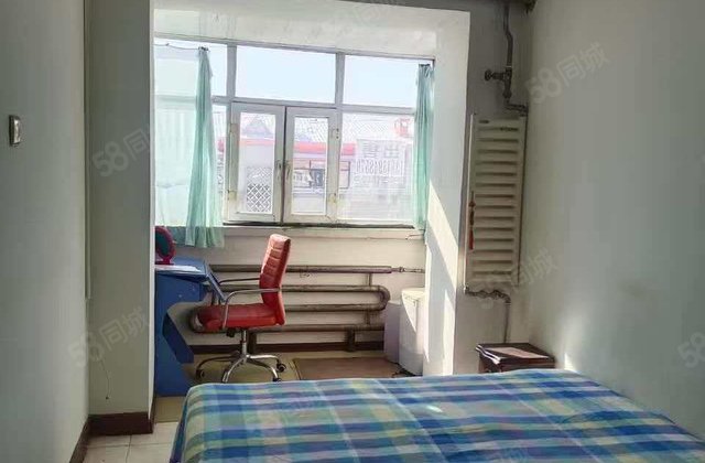 八百垧八区3室1厅40㎡3.5万二手房图片