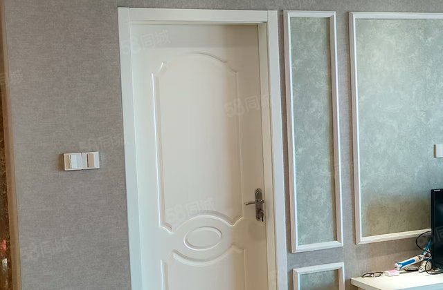 渝汇蓝湾国际3室2厅144.26㎡139万二手房图片