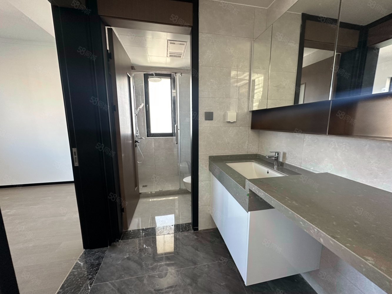 星譽(yù)BEIJING南區(qū)3室2廳2衛(wèi)105㎡南北450萬