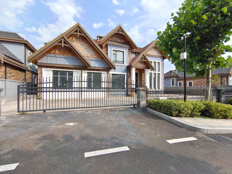 大溪谷(二期别墅)7室3厅7卫500㎡南北2450万