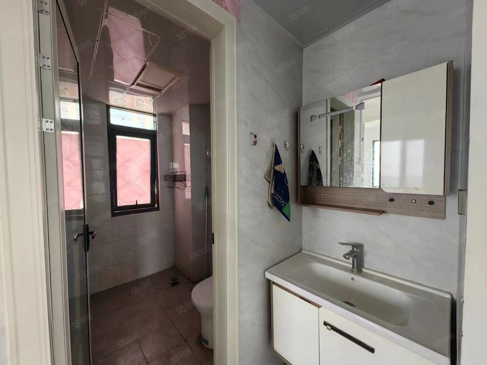 中铁诺德逸都4室2厅2卫126.7㎡南北73万