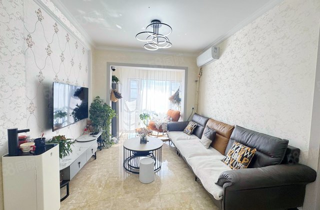 九龙仓时代小镇2室2厅66.16㎡103万二手房图片