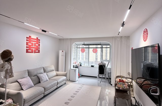 四季朗悦3室2厅134㎡110万二手房图片