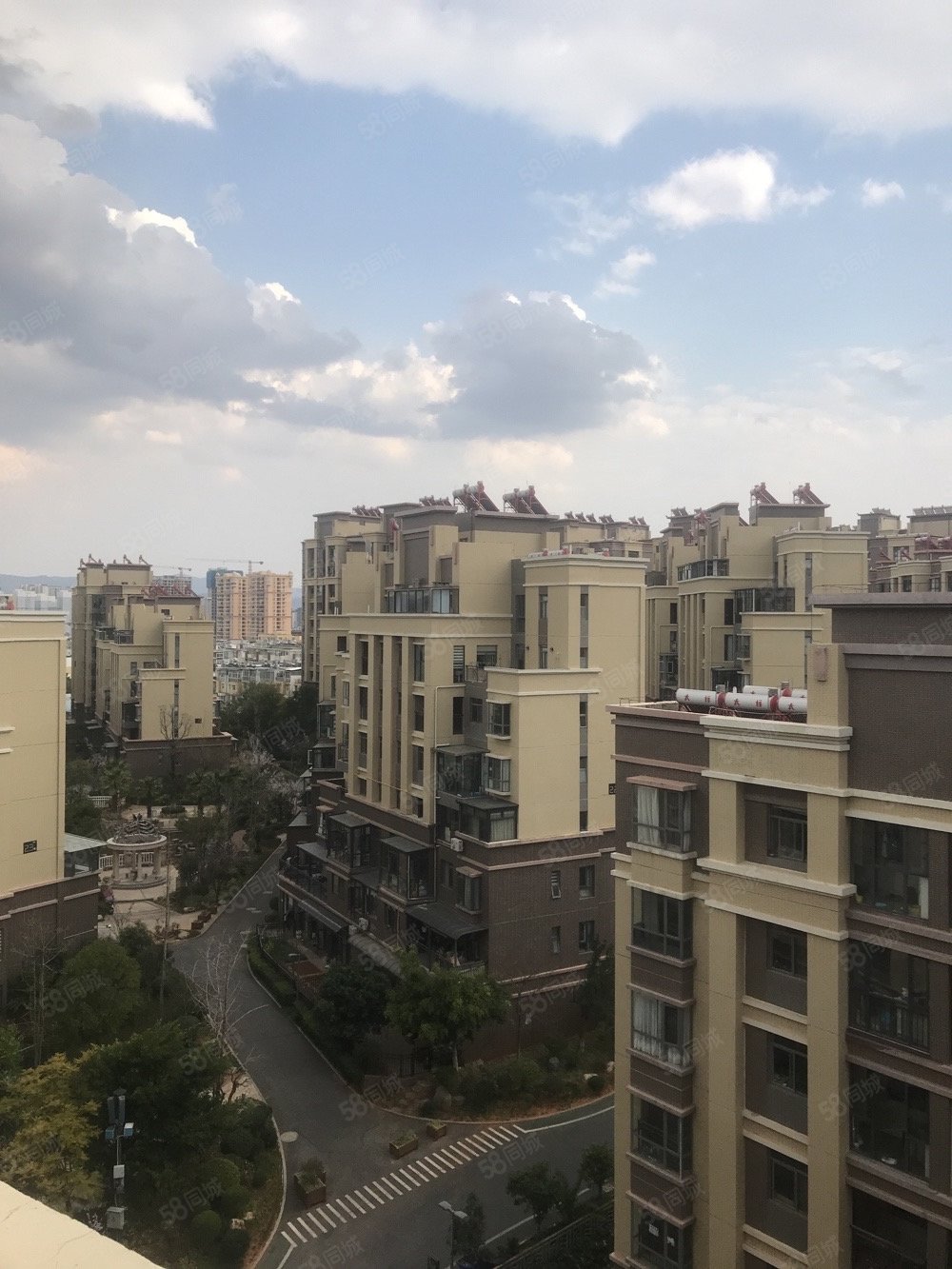 【10图】房子光线非常充足配套齐全,丹麓小镇-楚雄58同城