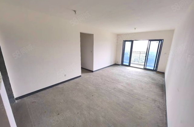 嘉裕第六洲林语台4室2厅123.13㎡70万二手房图片