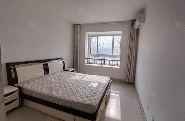 急售泰和园旁洋房好楼层   小区环境很好停车方便