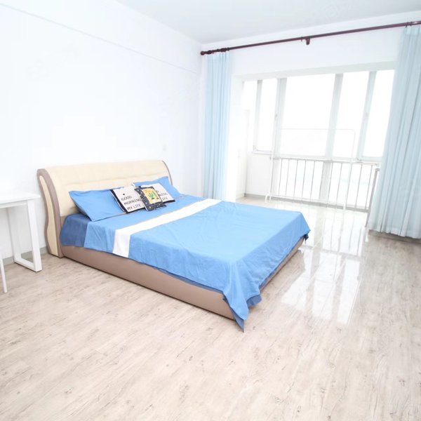 合租｜独卫南向可短租 盛京医院旁万科中心三好街 万象城 工业展览馆