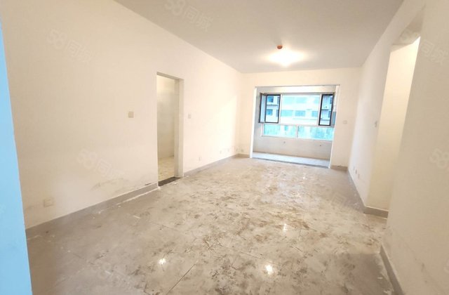 急售，颐馨园湖边，乐园电厂金柱绿城纯商品，城市之尊送车位