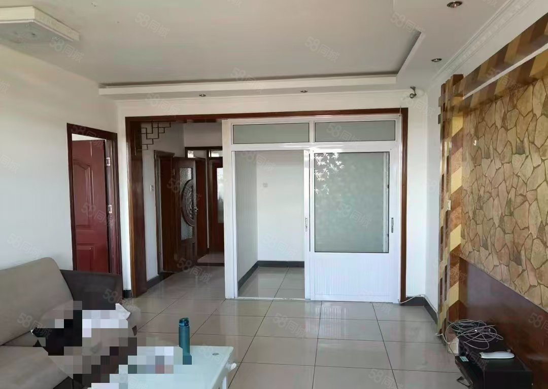 平翔東園2室1廳1衛(wèi)97.15㎡南北125萬