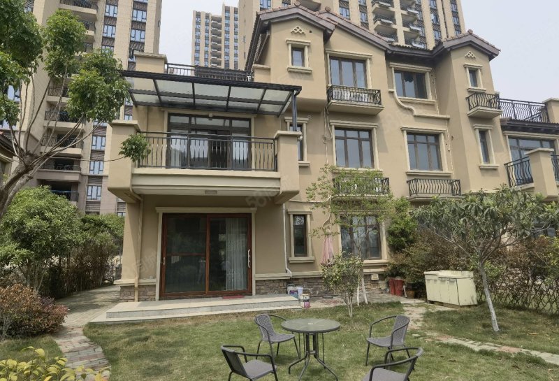 碧桂园桃源别墅