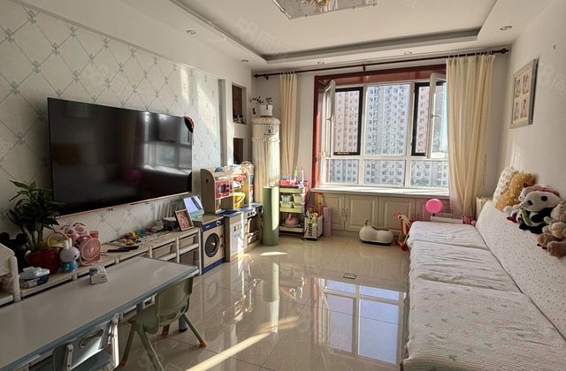 方晖京港国际3室2厅92㎡53.8万二手房图片