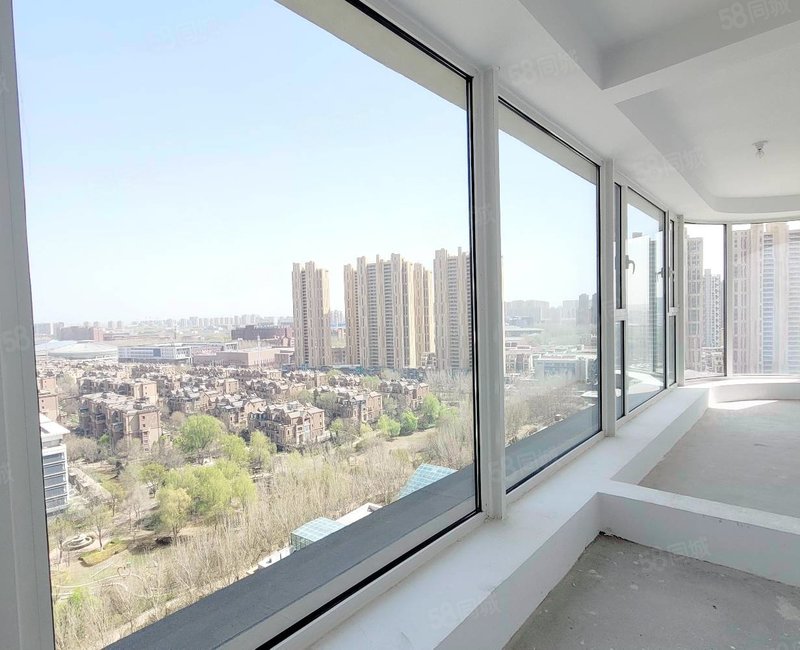 【10图】蒲河南岸 汇置尚都玻璃幕墙 下楼即地铁 蒲河生态公园全天