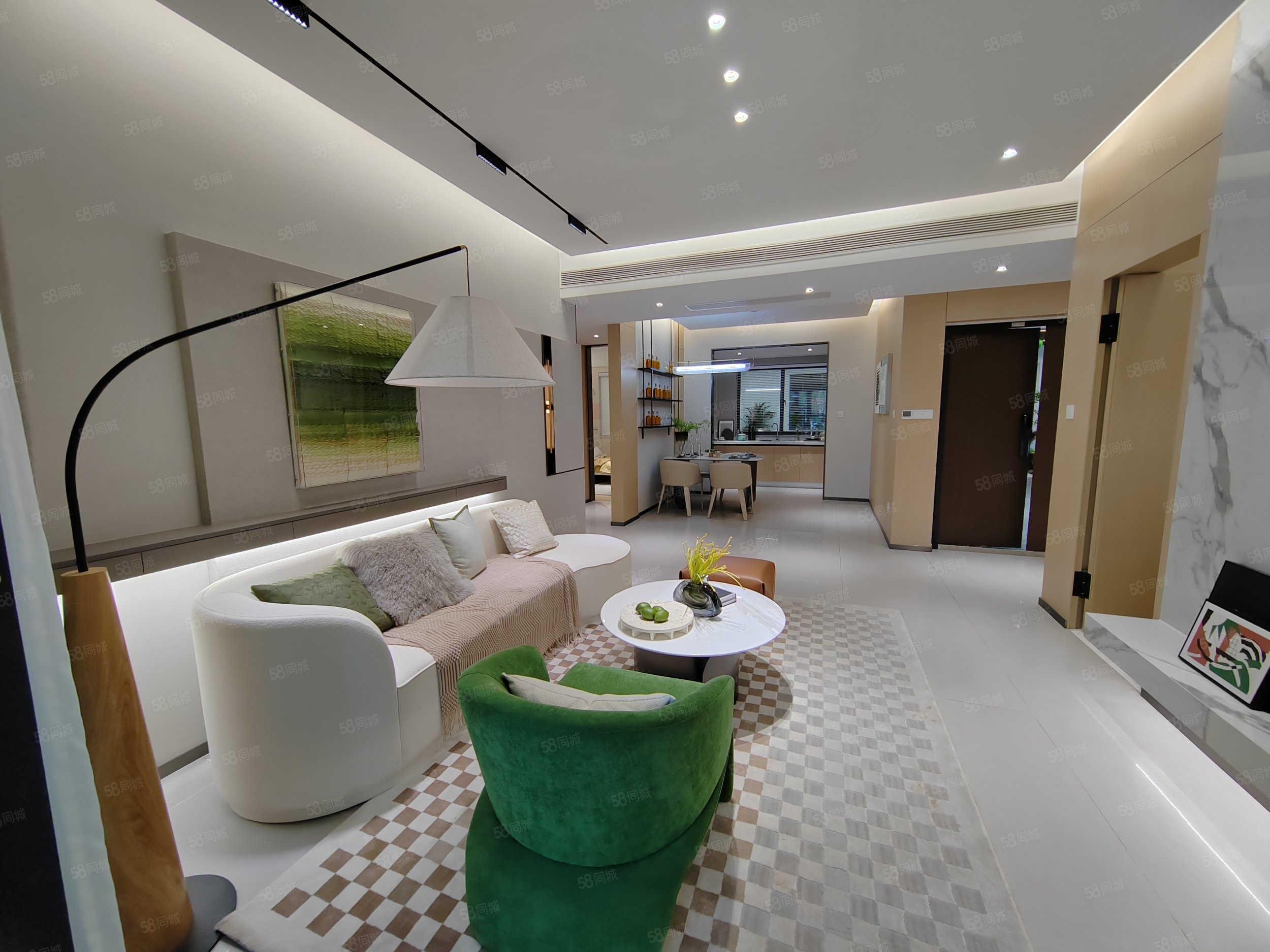 名邦鲲鹏御府3室2厅2卫107㎡南北43.9万