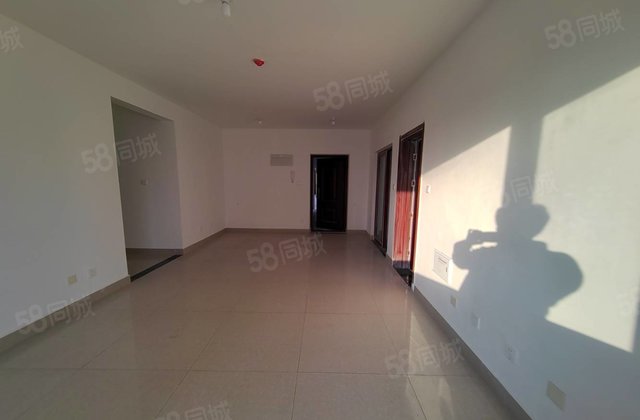 湖边 岳庄回迁 新房未住 有地下室