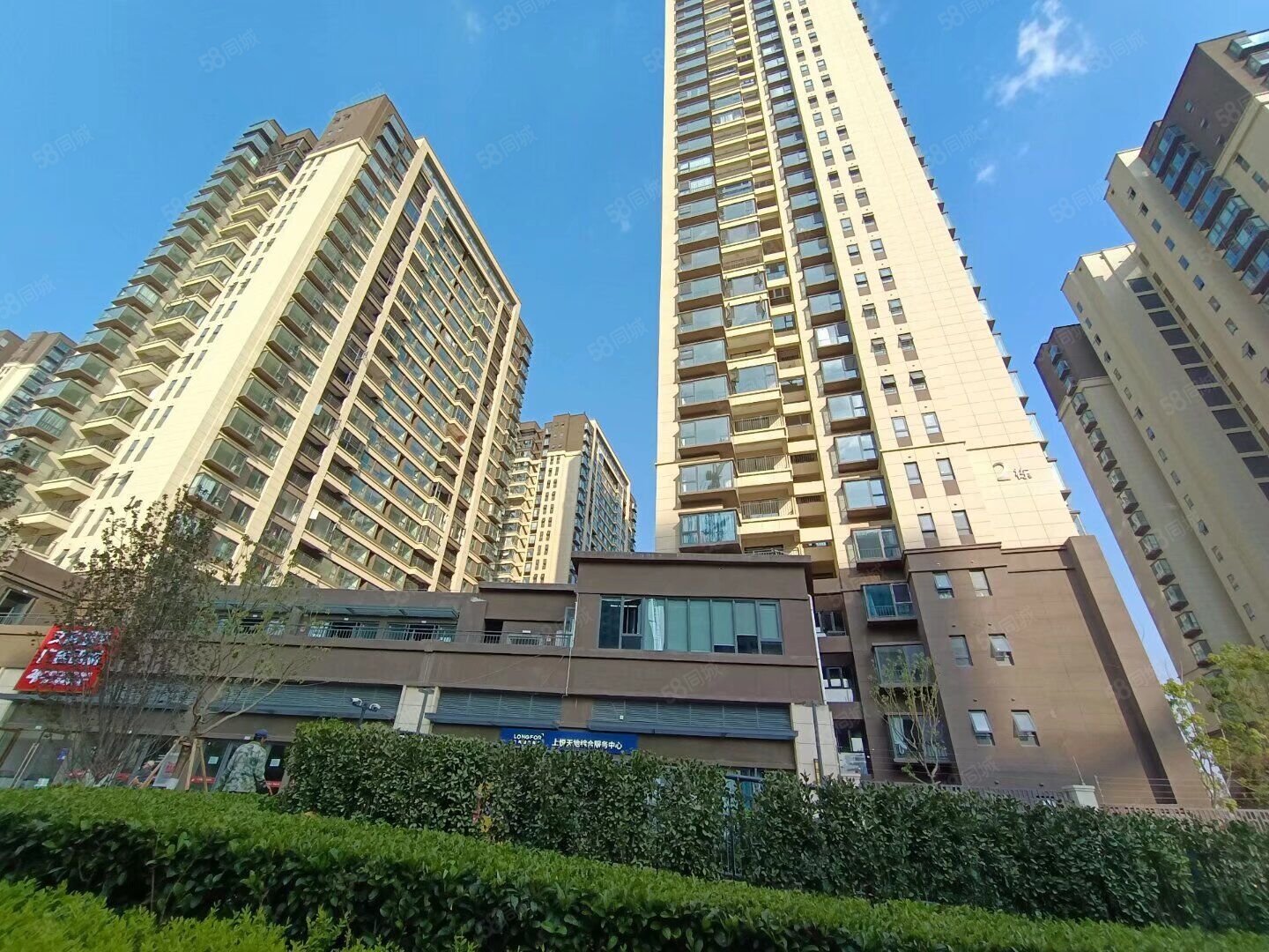 金地峯范(商住楼)2室2厅2卫34.88㎡南北18.5万